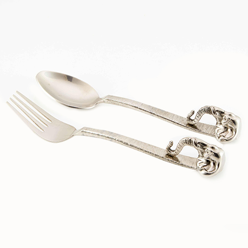 ช้อนส้อมสแตนเลสอย่างดี  1 คู่ ลาย คชา3