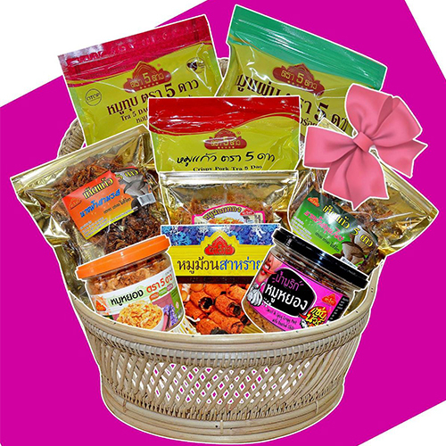 กระเช้าปีใหม่ ผลิตภัณฑ์เนื้อหมูแปรรูป ร้านกุนเชียง 5 ดาว