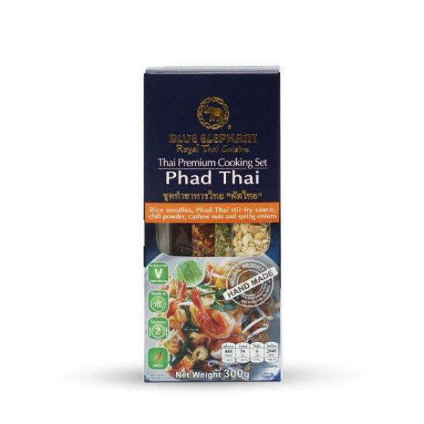 BLUE ELEPHANT ชุดทำอาหารผัดไทย 300 กรัม 2 ชิ้น 1 ชุด  (มีน้ำซอสและเส้นในกล่อง)