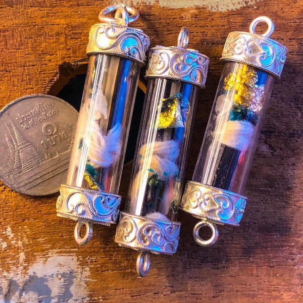 ตะกรุดหางช้าง กรอบเงินแท้ 10 มิล